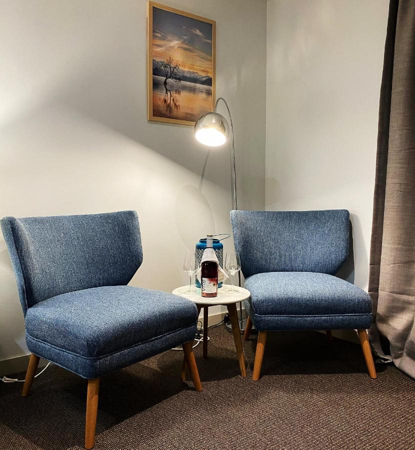 Tekau A Charming, Quiet And Spacious Studio Queenstown Buitenkant foto