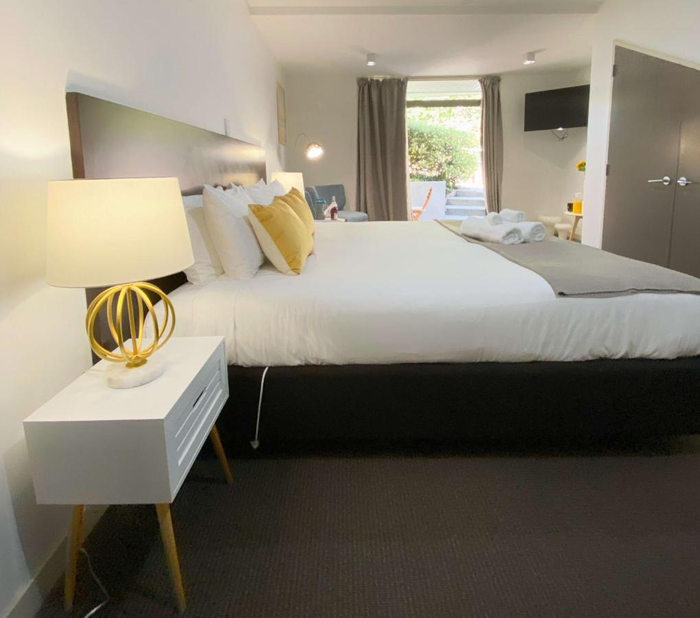 Tekau A Charming, Quiet And Spacious Studio Queenstown Buitenkant foto